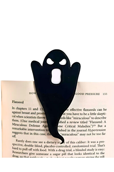 Cosmic Star علامة كتاب بتصميم شبح الهالوين