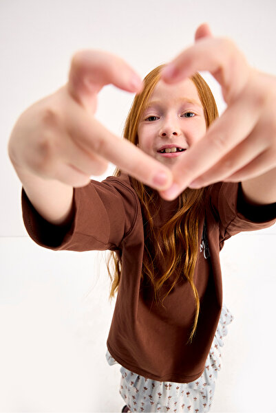 Marvy Μακρυμάνικο μπλουζάκι The Magical Club Brown με τύπωμα