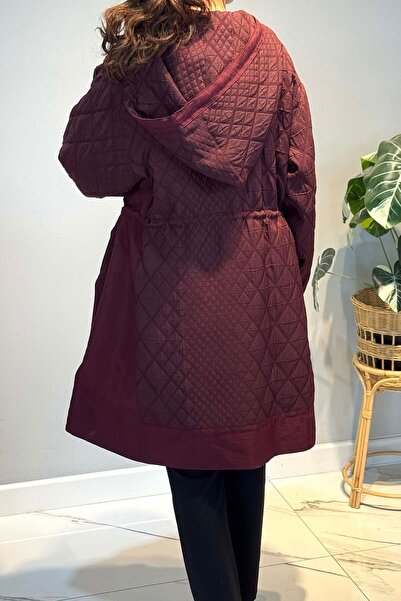 Ceremony Front Zippered Side Pocketed Diamond Quilted Short Cap Jacket 6819 Burgundy