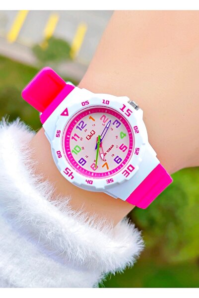 Q&Q Girl's Wristwatch 33mm Case 10 Atm Water Resistant Silicone Strap 2 Years Manufacturer Warranty