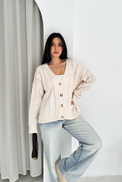 FEMELLE Beige Buttoned Oversized Knitwear Cardigan Standard Size