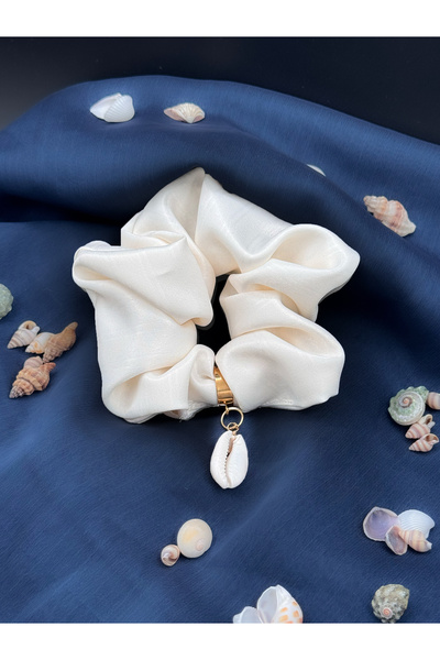 LoomaLoop Deniz Kabuğu Charm ve Gold Detaylı Krem Saten Kumaş Toka