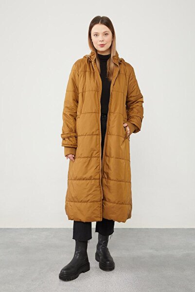 Levidor معطف طويل مبطن باللون البني بغطاء رأس