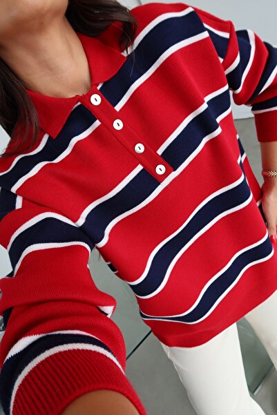 Özge Özgenç Dört Düğmeli Çizgili Triko