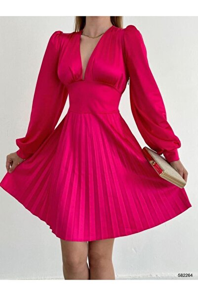 Modafeminen Rochie mini din satin cu decolteu în V, cu detaliu plisat pe fustă 582264 FUCHIA