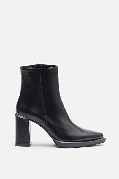 Bestyle Ludo Kadın Siyah Gerçek Deri Topuklu Bot