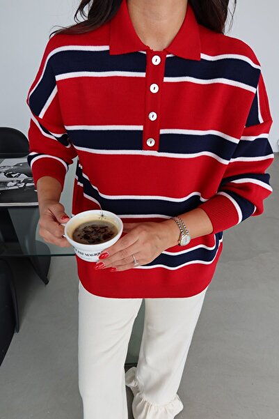 Özge Özgenç Dört Düğmeli Çizgili Triko