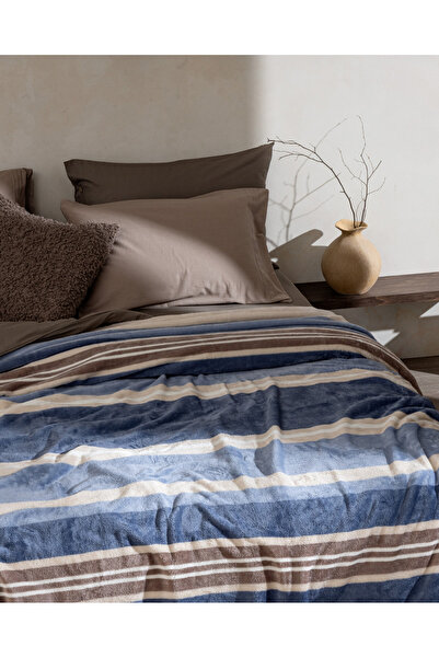 Madame Coco Mozel Single Welsoft Printed Blanket - Blue/Beige