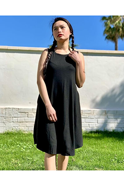 OEM Women's above-the-knee, sleeveless sports dress, black L