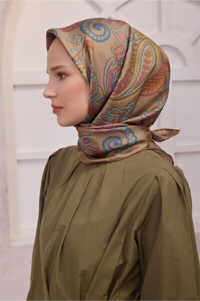 Belli Çiçek Desenli Twill İpek Eşarp 4207D