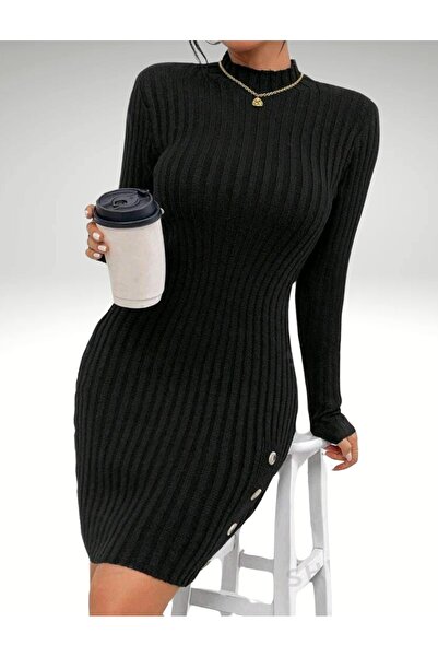 AlanTeks Mini rochie strânsă cu guler înalt și detaliu cu fante, cu nasturi