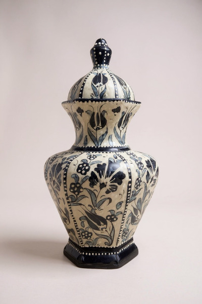 STORESZA El Yapımı 30Cm Samur İşçiliği Altıgen Küp Çini Vazo