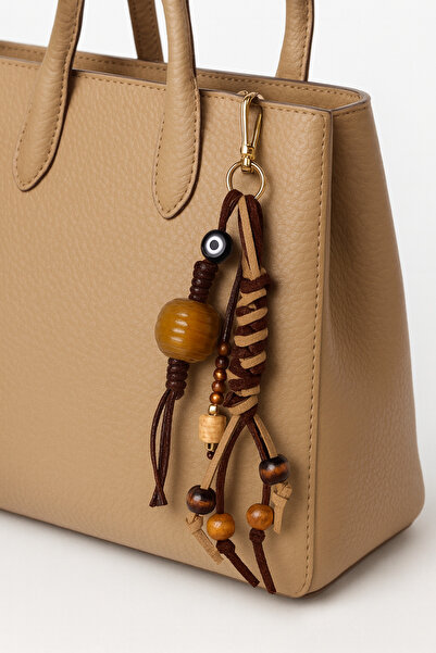 She Sells حقيبة يدوية الصنع من الجلد الصناعي والجلد المدبوغ مع زخرفة وحلية - ...