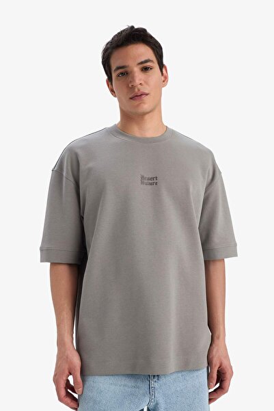 DeFacto Loose Fit Άνετο κοντομάνικο μπλουζάκι με στάμπα με λαιμόκοψη E9550AX25AU