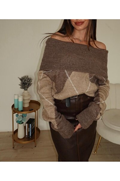 Be Best سترة نسائية بنمط بقلادة مادونا بنمط البقلاوة باللون البني BE185