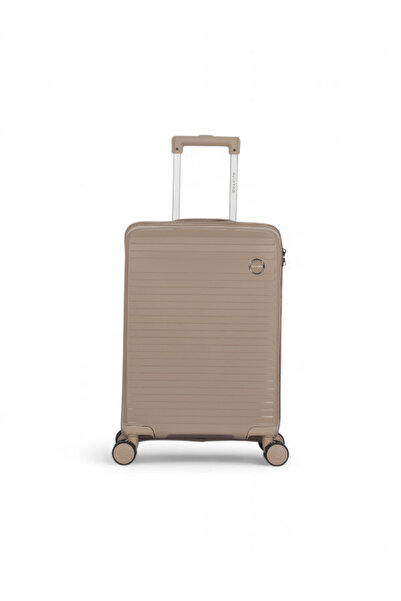 AVIATOR 20-inch polypropylene shatter-proof suitcase with double wheels from the brand