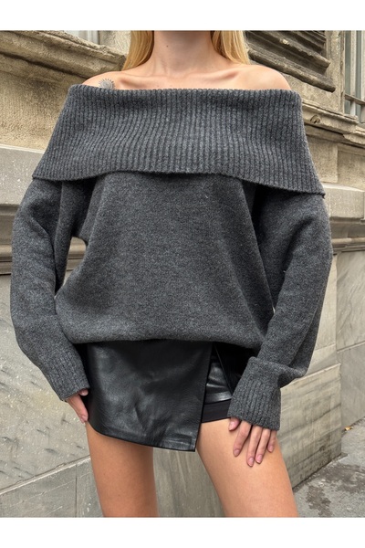 b buhari bykoc Pulover tricotat cu guler Madonna, cu umeri expusi