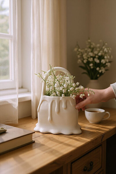 Maflen Çanta Şeklinde Dekoratif Vazo (ÇİÇEKLER DAHİL DEĞİLDİR)