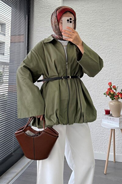 MELEK ARAZ Jachetă bomber pentru femei din gabardină cu centură – kaki