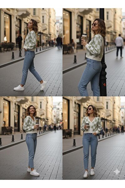 Cockatoo Women's Pinterest Checkered Buttoned Knit Cardigan