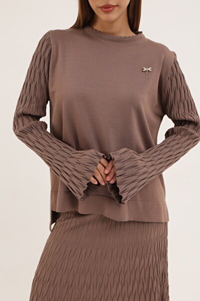 QUAWEAR Crew Neck Ruched Detail Sleeve Side Slit Mercerized Bottom Top Two-Piece Set with Tunic and Skirt
