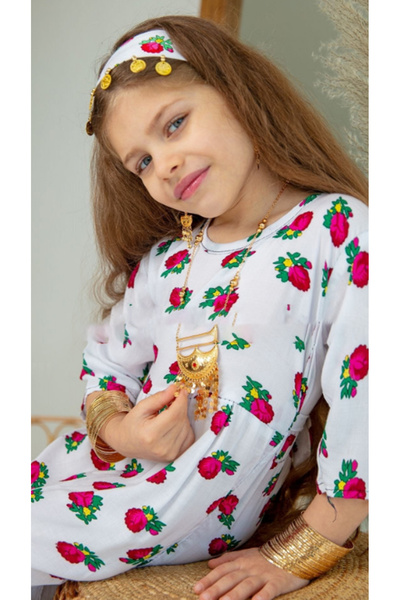 outline White shawl children's dress