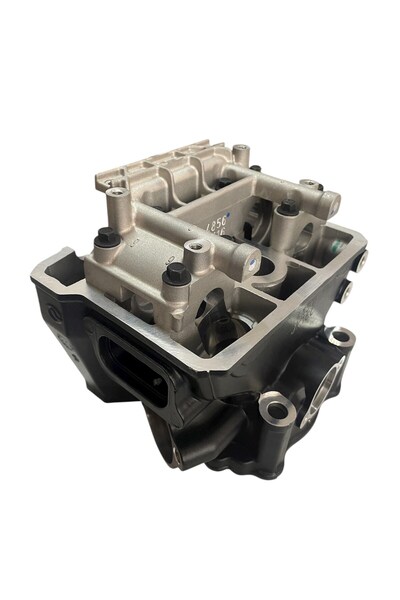 CF Moto Nk 250 Silindir Kapağı