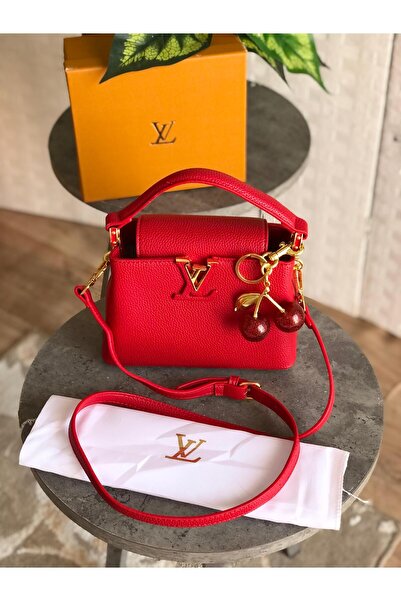 bag Shoulder bag with accessories