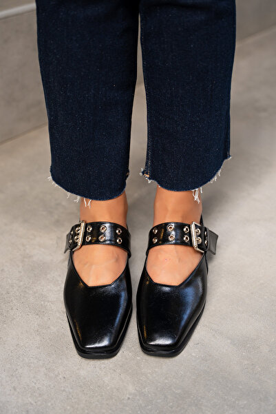 LAMİNTA Jewel Black Leather Belt Detailed Women's Ballerinas