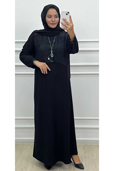 QUAWEAR Yuvarlak Bisiklet Yaka Garni Kumaş Detaylı Kolyeli Penye Kumaş Tam Boy Elbise