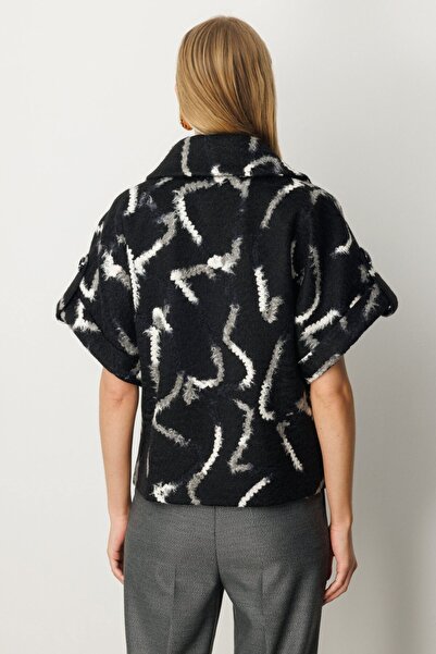 Ekol Bat Sleeve Patterned Coat Black 06005