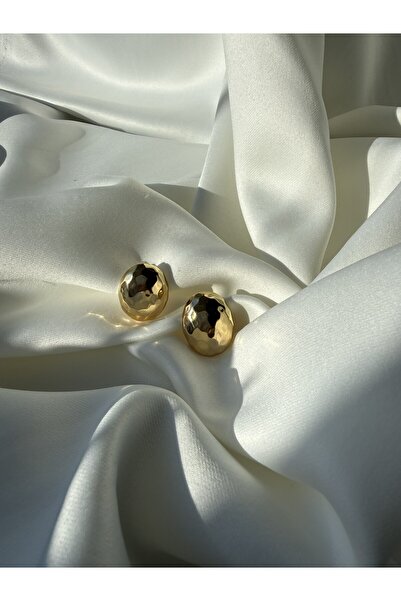 NB STEELORA أقراط بيضاوية مطرزة باللون الذهبي