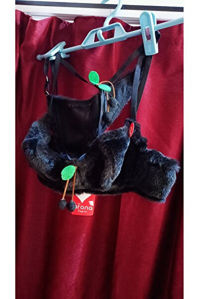 Peluş iç çamaşırı