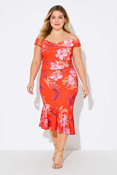 Şans فستان نسائي كبير الحجم من قماش السكوبا بنمط زهور وقصة غير متماثلة وياقة كارمن 65N39199