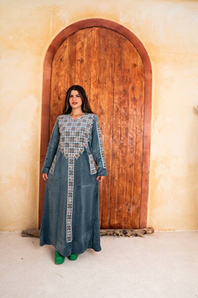 AFandina Velvet jalabiya, elegant design on luxurious fabric A-184