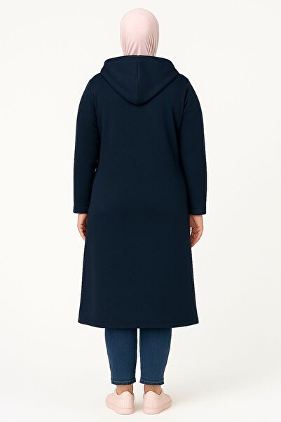 MAY MARA Plus Size Long Ferace with Side Pockets, Hood and Snap Closure