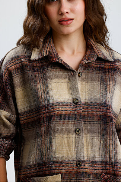 jöns since 1997 Дамска риза с кариран десен и предни джобове