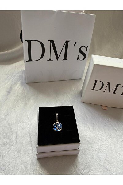 DM’s Silver Dönen Ay Gümüş Charm’ı