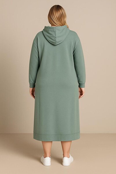 MAY MARA Plus Size 3 Yarn Dress with Pockets and Hood