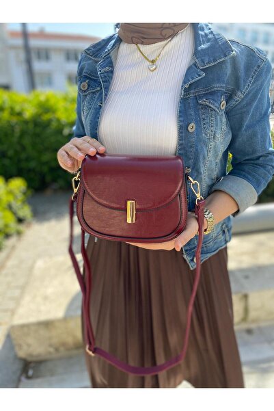 Asel Çanta Bordo Kilit Detaylı Görünümlü Kadın Çapraz Çanta , Günlük Kullanım...