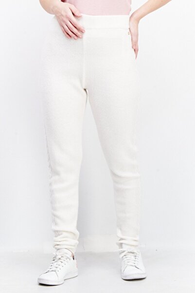 Guess بنطلون نسائي ضيق أرجل واسعة ، أبيض