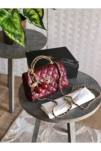 GGGG Shoulder bag with accessories