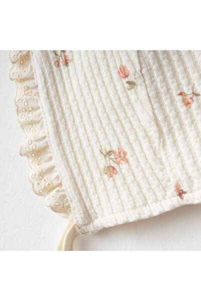 O Baby Floral Patterned Ruffled Lace Collar Baby Girl Romper & British Hat - Beige - 0-3-6 Months