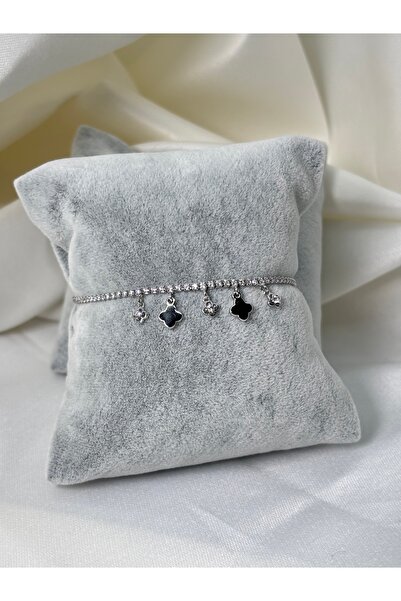 Uzak Işıklar سوار فولاذي مرصع بحجر الزركون على شكل زهرة فضي اللون