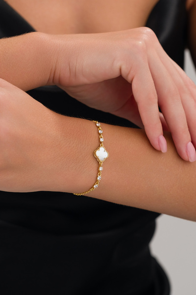 Fionte Accessories Zirkon Taş, 925 Ayar Gümüş, Gold Kaplama, Sedefli Yonca Bi...