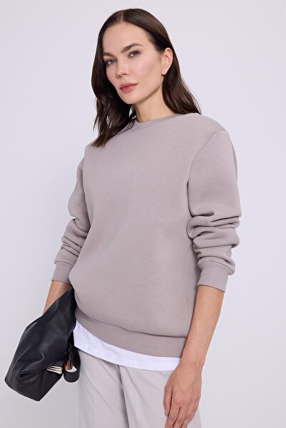 Tudors Women's Oversized wide cut cotton soft textured basic grey crew neck sweatshirt with fleece lining