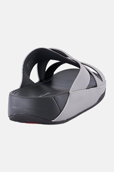 English Laundry Men Slip On Crisscross Arabic Sandals, Light Grey