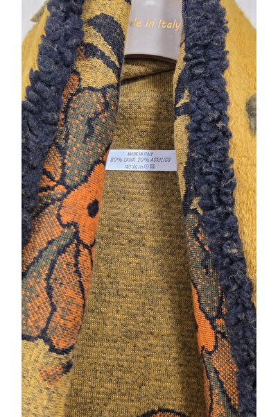 Park Moda Felt Vest Floral Embossed