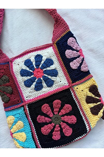 EHF LifeStyle RETRO DAISY RENKLİ ÇİÇEK EL ÖRGÜSÜ MOTİF OMUZ ÇANTA