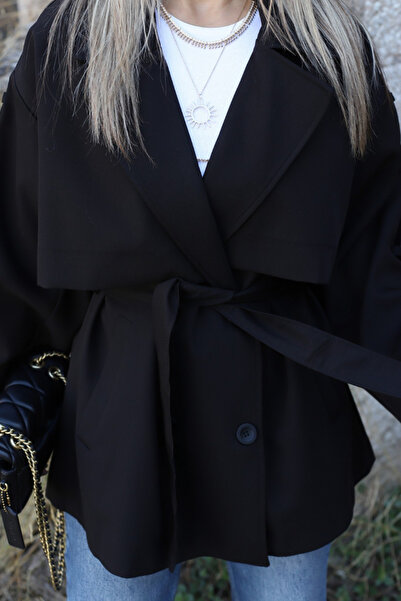 bytugcekaya Siyah Kısa Standart Beden Poliviskon Trenç